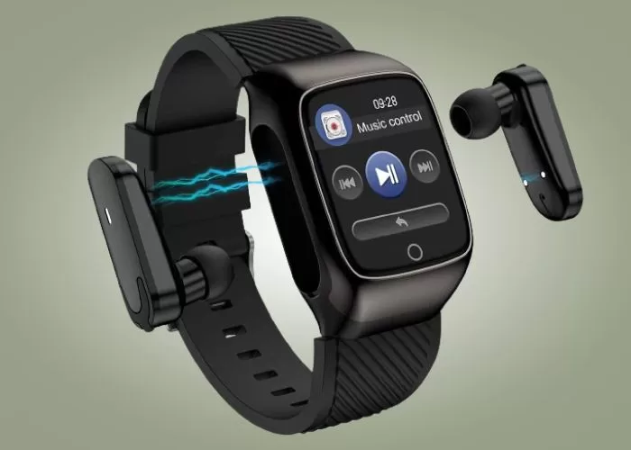 Smartwatch With Earbuds